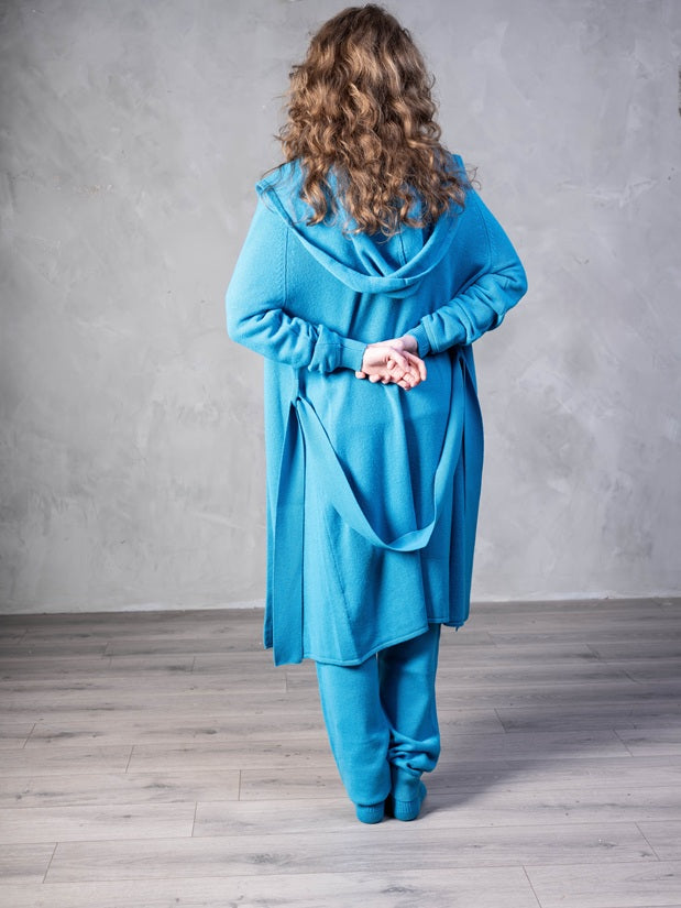The Cashmere Cold Water Swim Wrap in Cerulean