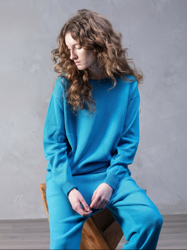 Cashmere Crew in Cerulean – LYNNE COLEMAN LTD
