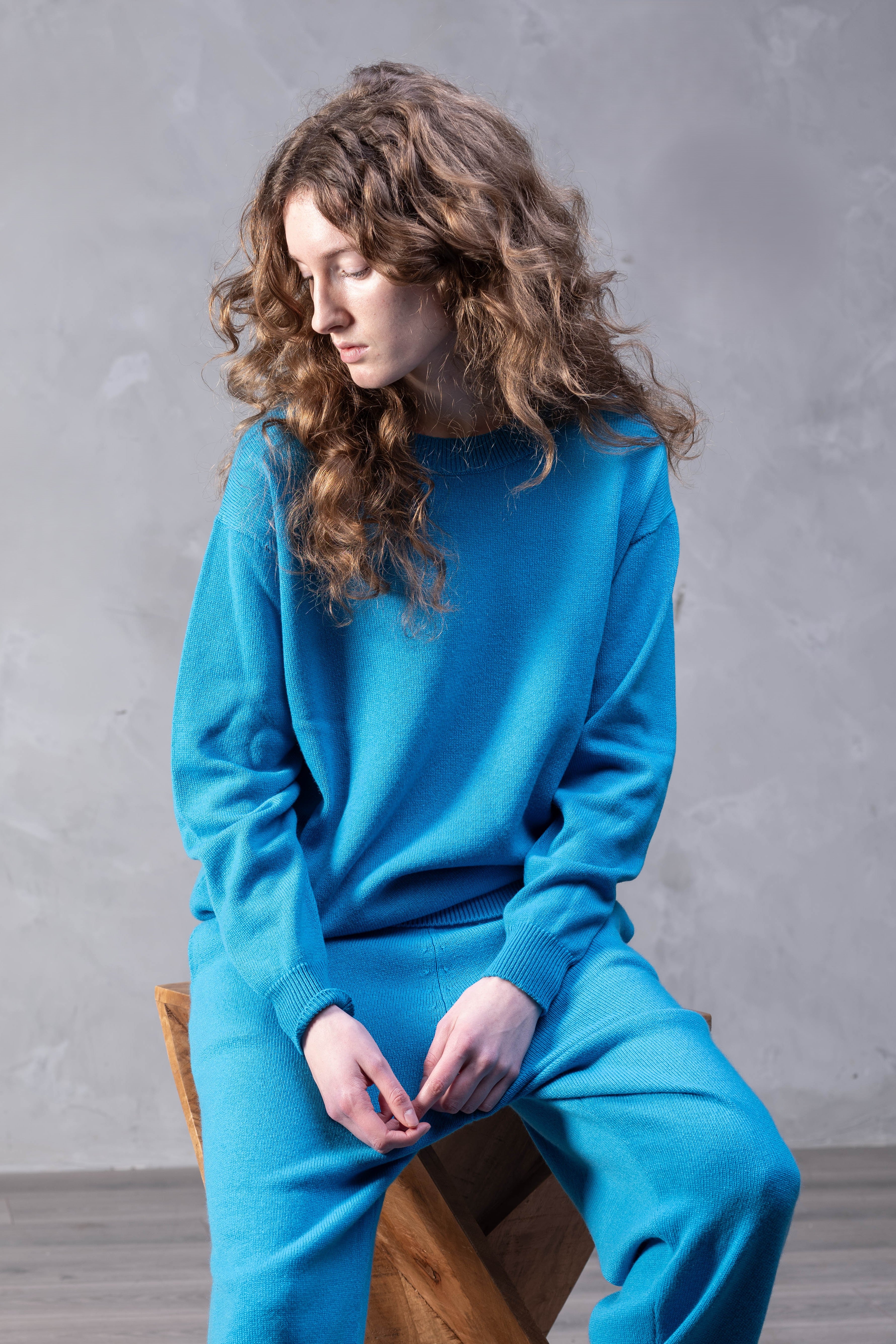 Cashmere Jogger in Cerulean