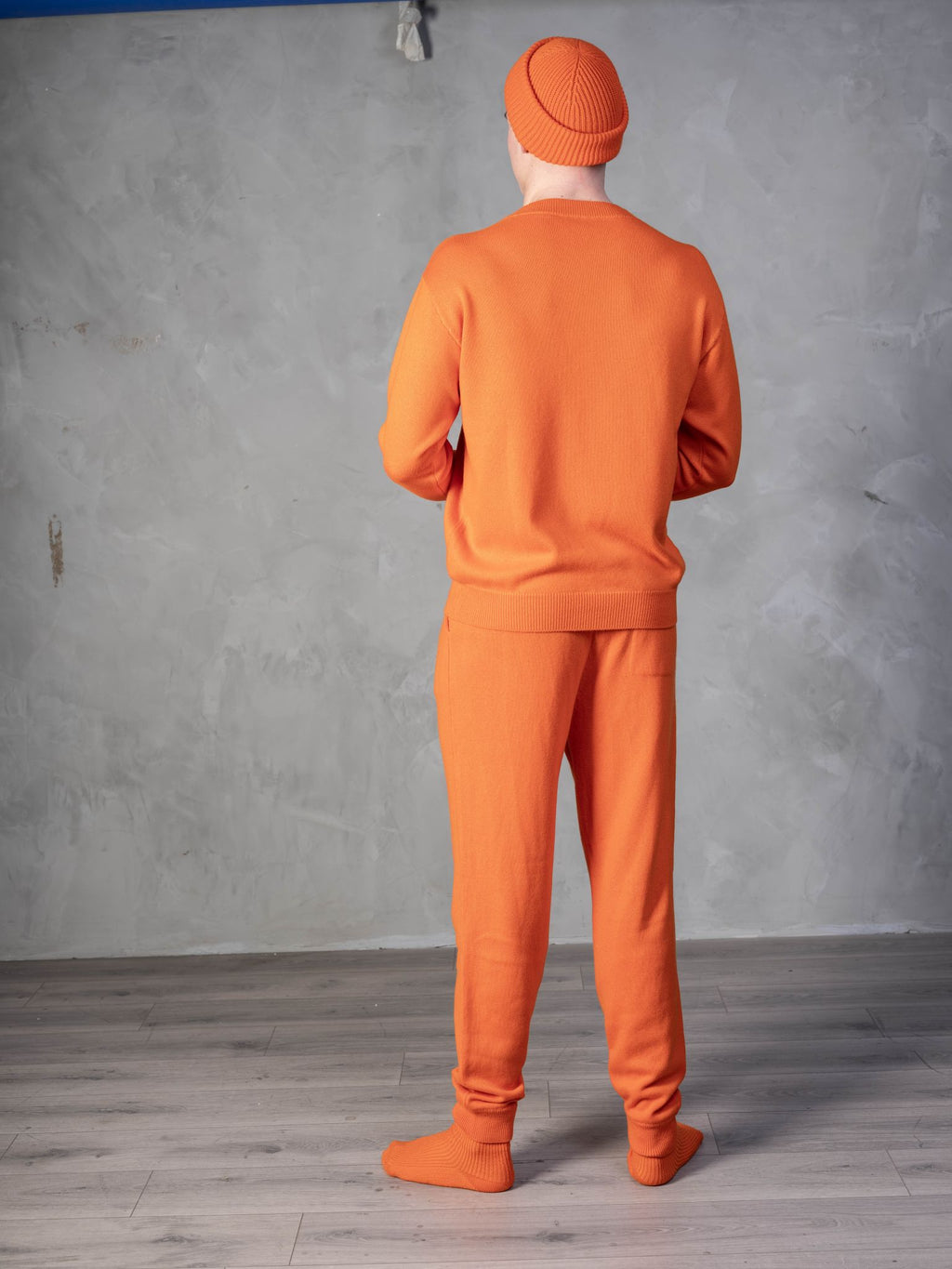 Cashmere Crew In Buoy