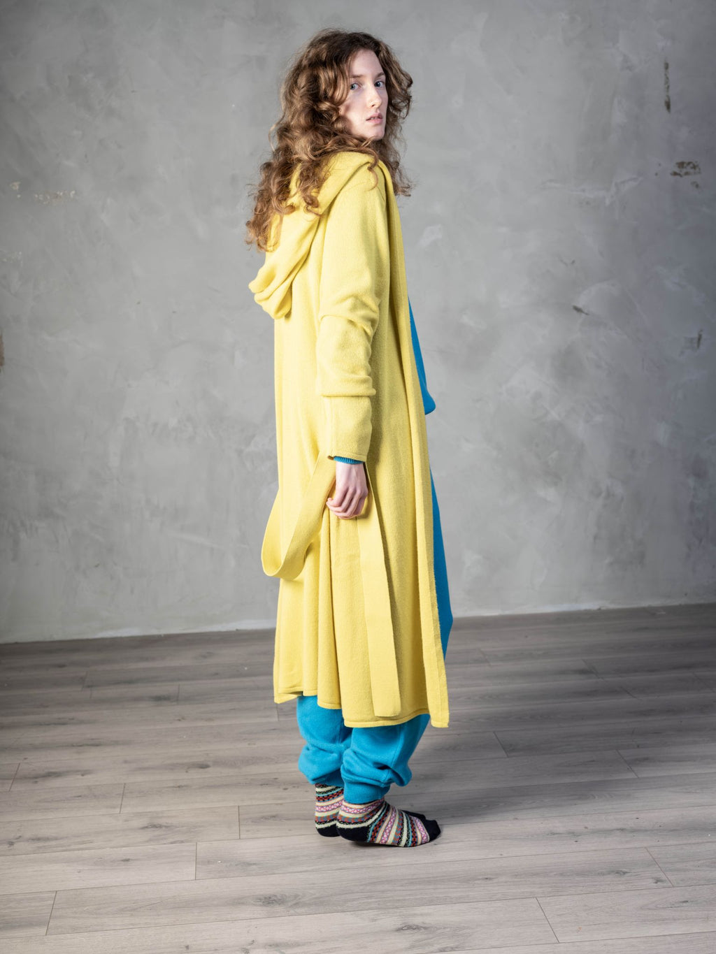 Cashmere Cold Water Swimming Wrap in Solar