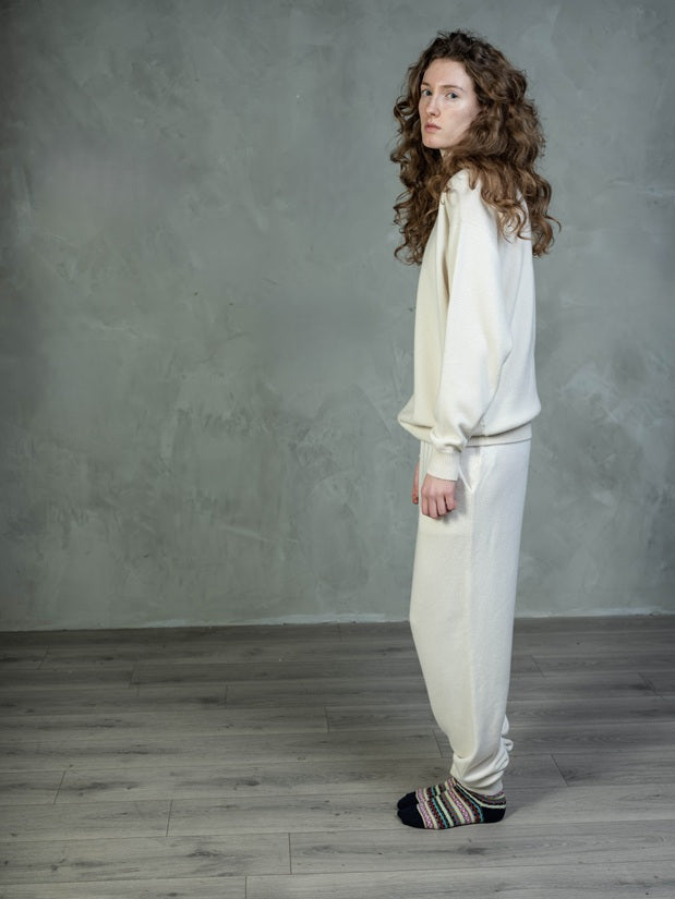 Cashmere Jogger in Pearl