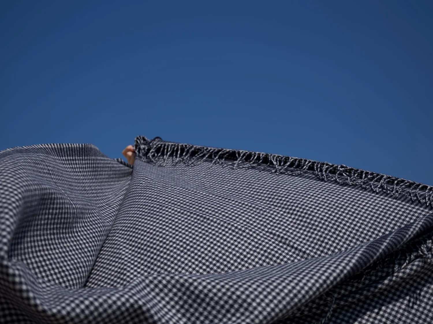 The Shepherd's Plaid in Nautical and Pearl